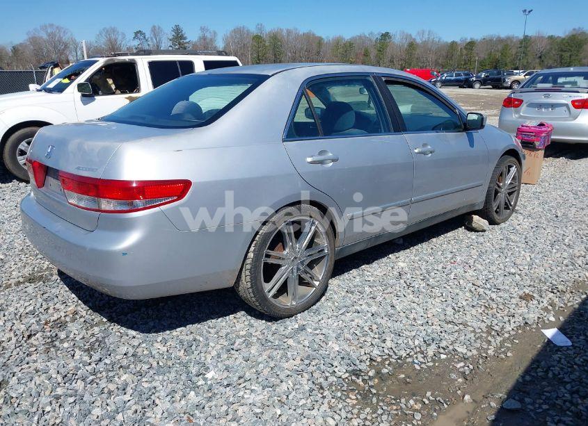 Photo 4 of 2003 Honda Accord 2.4 LX (VIN 3HGCM56353G701408)