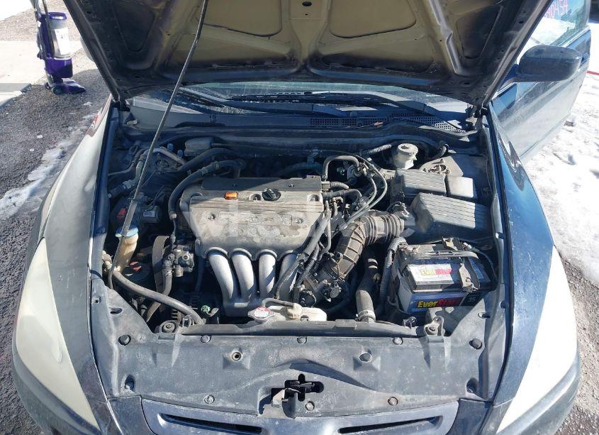 Photo 10 of 2004 Honda Accord 2.4 LX (VIN 3HGCM56354G703807)