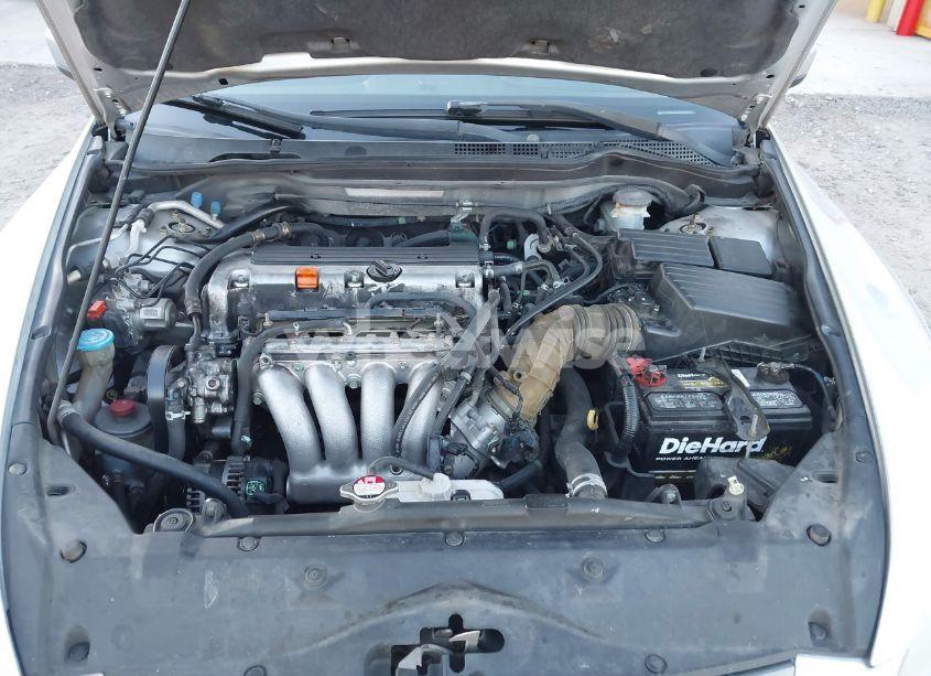 Photo 10 of 2004 Honda Accord 2.4 LX (VIN 3HGCM56364G700902)