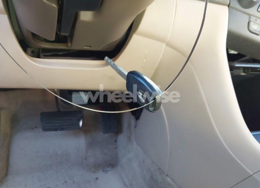 Photo 11 of 2004 Honda Accord 2.4 LX (VIN 3HGCM56364G701421)