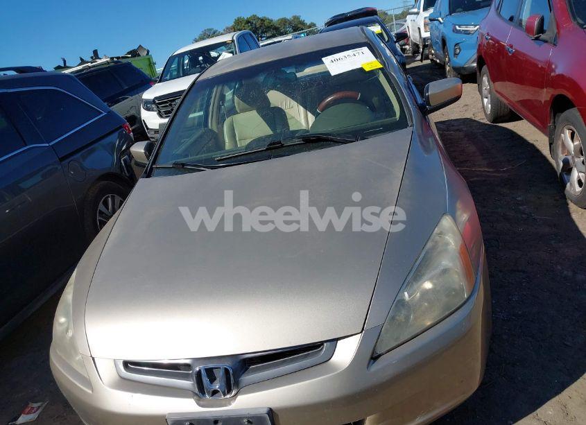 Photo 12 of 2004 Honda Accord 2.4 LX (VIN 3HGCM56364G701421)