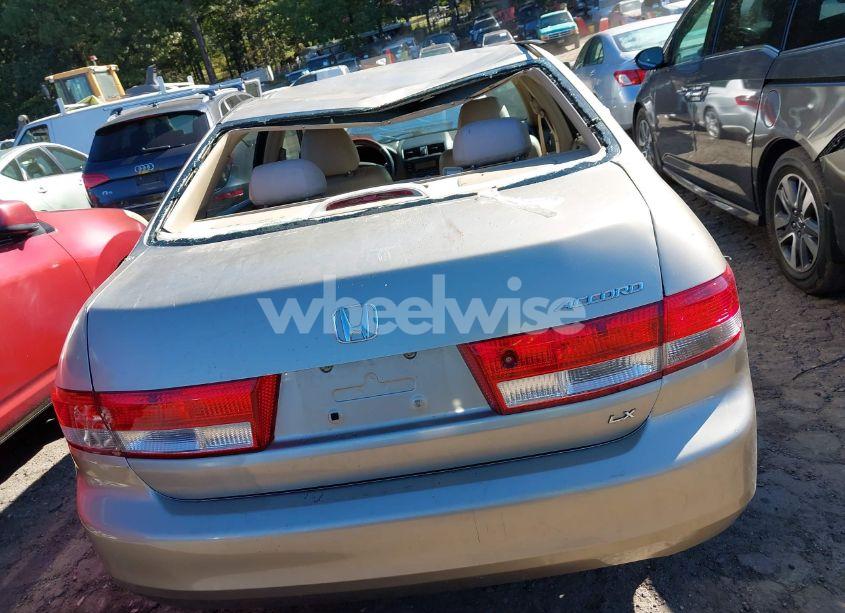 Photo 16 of 2004 Honda Accord 2.4 LX (VIN 3HGCM56364G701421)