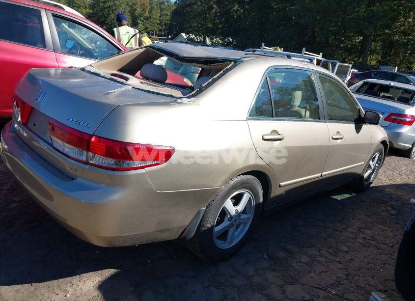 Photo 4 of 2004 Honda Accord 2.4 LX (VIN 3HGCM56364G701421)