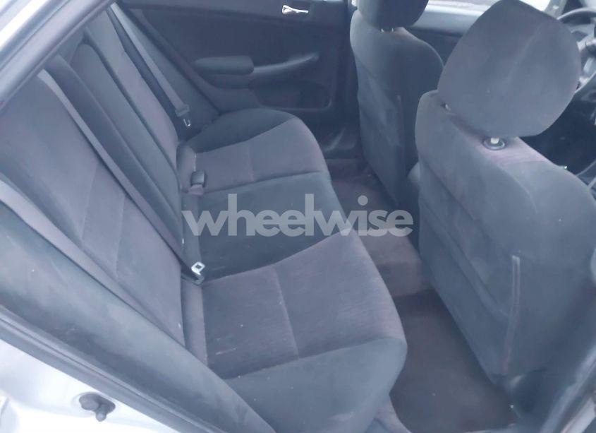 Photo 8 of 2004 Honda Accord 2.4 LX (VIN 3HGCM56364G703587)
