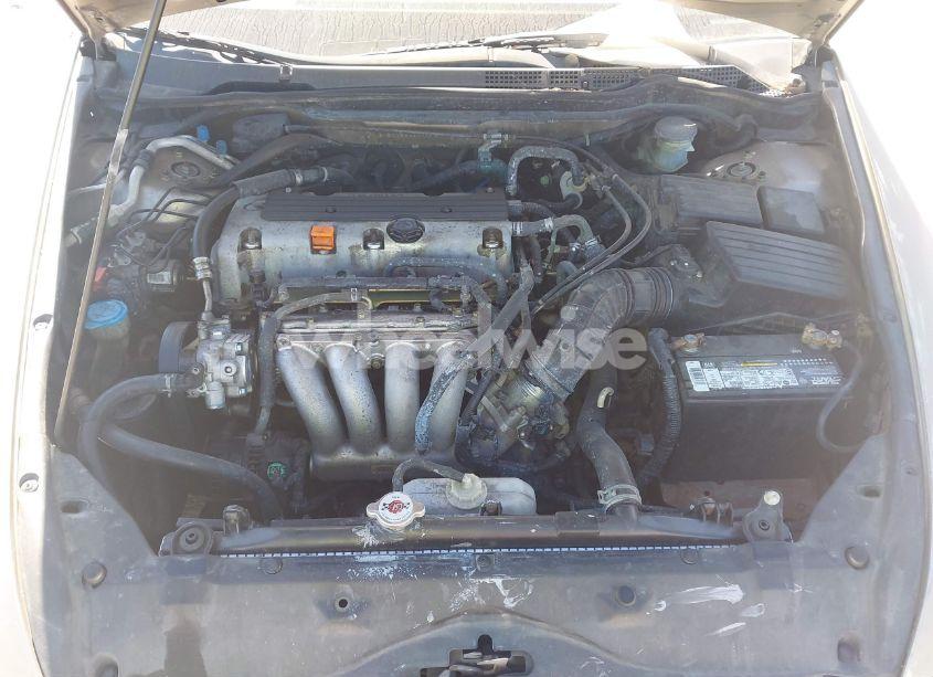 Photo 10 of 2004 Honda Accord 2.4 LX (VIN 3HGCM56364G712001)