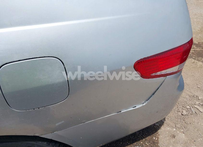 Photo 6 of 2003 Honda Accord 2.4 LX (VIN 3HGCM56373G707727)