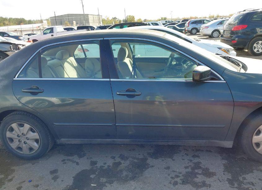 Photo 13 of 2004 Honda Accord 2.4 LX (VIN 3HGCM56374G711567)