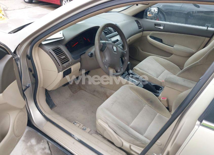 Photo 12 of 2003 Honda Accord 2.4 LX (VIN 3HGCM56383G710586)