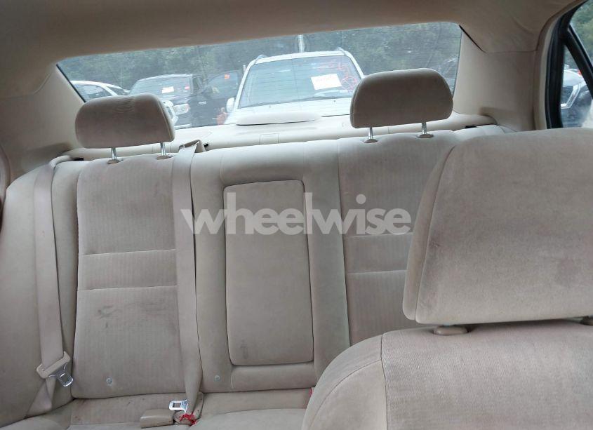 Photo 13 of 2003 Honda Accord 2.4 LX (VIN 3HGCM56383G710586)