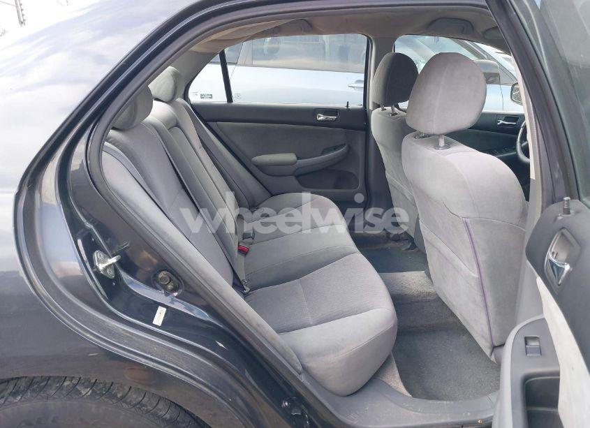 Photo 8 of 2004 Honda Accord 2.4 LX (VIN 3HGCM56384G705180)