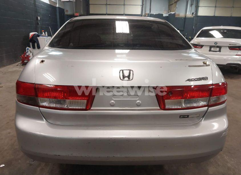 Photo 16 of 2004 Honda Accord 2.4 LX (VIN 3HGCM56384G705650)