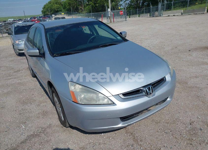 Photo 12 of 2003 Honda Accord 2.4 LX (VIN 3HGCM56393G712878)