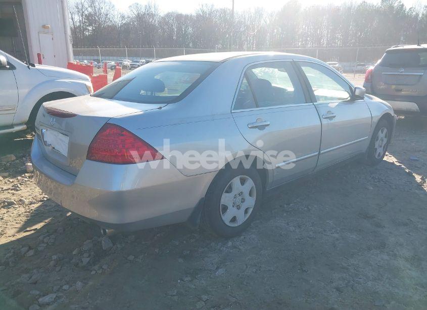 Photo 4 of 2006 Honda Accord 2.4 LX (VIN 3HGCM56406G700518)