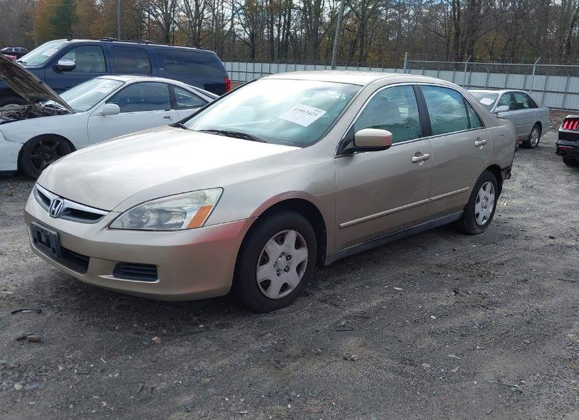 Photo 2 of 2006 Honda Accord 2.4 LX (VIN 3HGCM56406G700597)