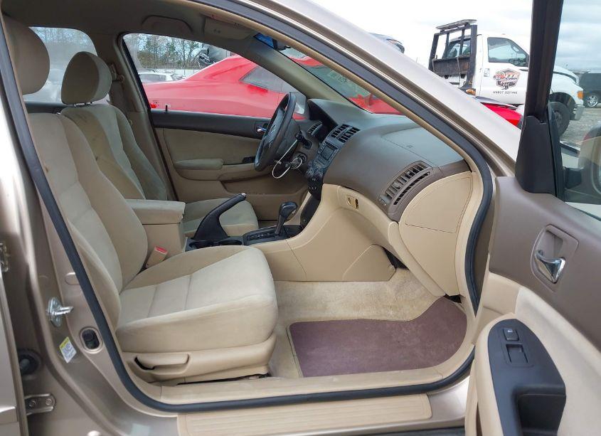 Photo 5 of 2006 Honda Accord 2.4 LX (VIN 3HGCM56406G700597)