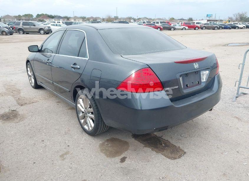 Photo 3 of 2007 Honda Accord 2.4 LX (VIN 3HGCM56407G705185)
