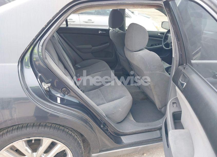 Photo 7 of 2007 Honda Accord 2.4 LX (VIN 3HGCM56407G705185)