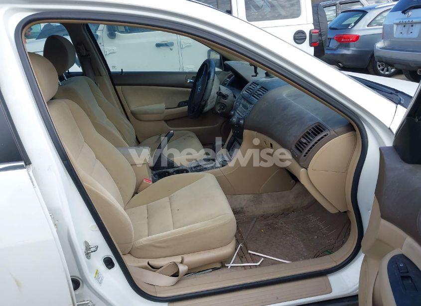 Photo 5 of 2007 Honda Accord 2.4 LX (VIN 3HGCM56407G706644)