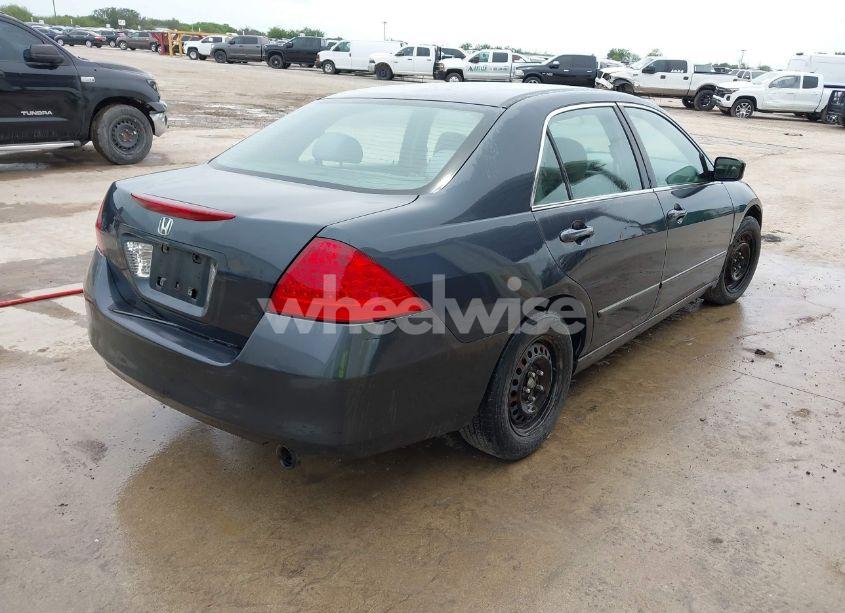 Photo 4 of 2006 Honda Accord 2.4 LX (VIN 3HGCM56416G700852)