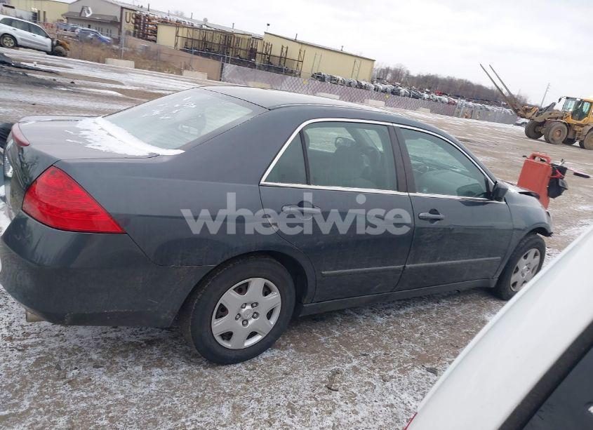 Photo 13 of 2006 Honda Accord 2.4 LX (VIN 3HGCM56436G700853)