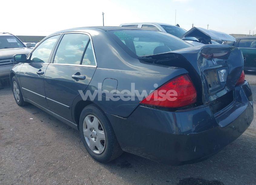 Photo 3 of 2007 Honda Accord 2.4 LX (VIN 3HGCM56437G700174)
