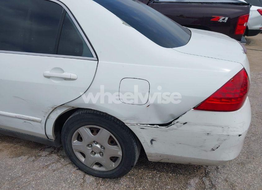 Photo 6 of 2007 Honda Accord 2.4 LX (VIN 3HGCM56437G700806)