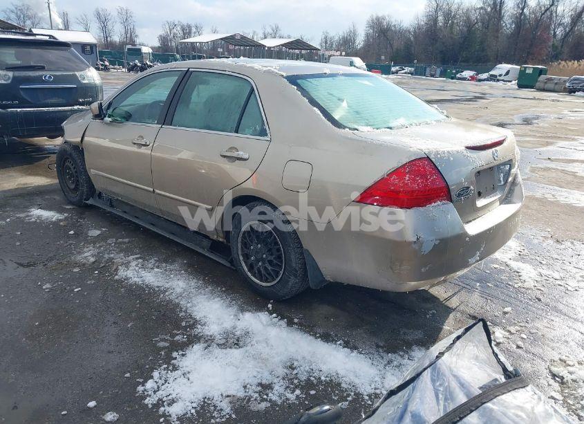 Photo 3 of 2007 Honda Accord 2.4 LX (VIN 3HGCM56437G705973)