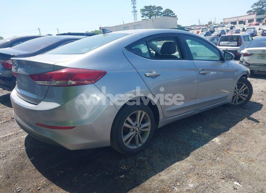 Photo 4 of 2007 Honda Accord 2.4 LX (VIN 3HGCM56437G710638)