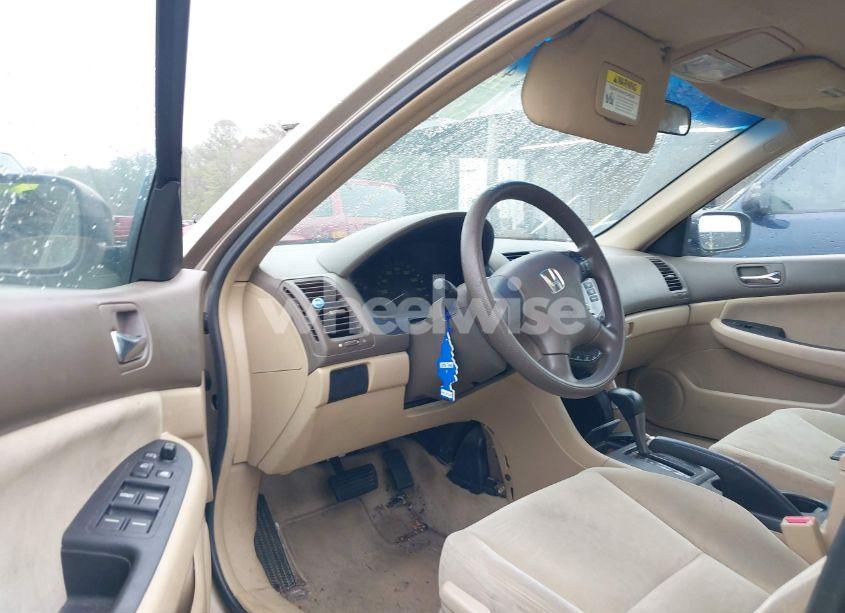 Photo 5 of 2006 Honda Accord 2.4 LX (VIN 3HGCM56446G703339)