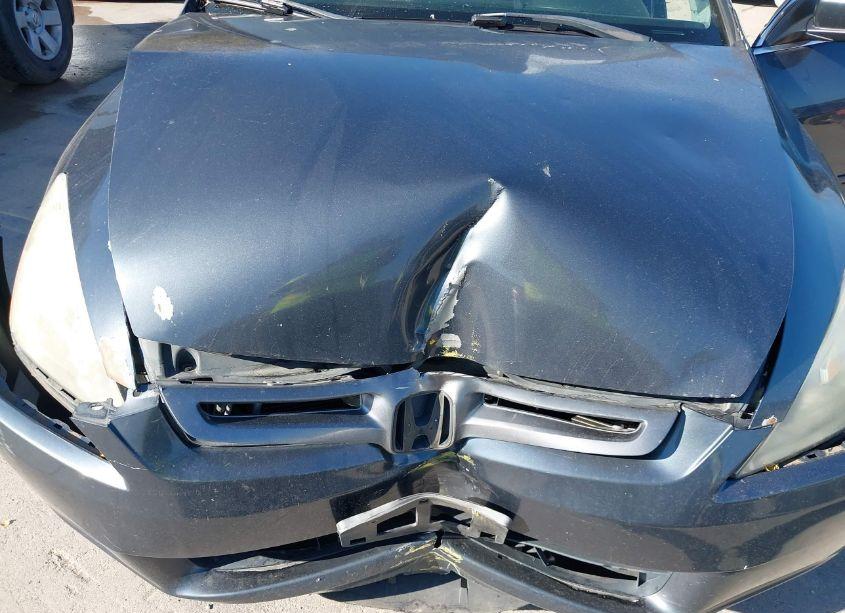 Photo 10 of 2005 Honda Accord 2.4 LX (VIN 3HGCM56455G713778)