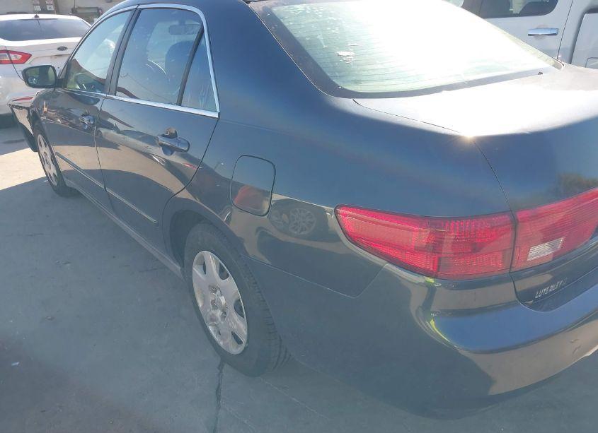 Photo 3 of 2005 Honda Accord 2.4 LX (VIN 3HGCM56455G713778)
