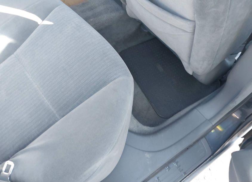 Photo 8 of 2005 Honda Accord 2.4 LX (VIN 3HGCM56455G713778)