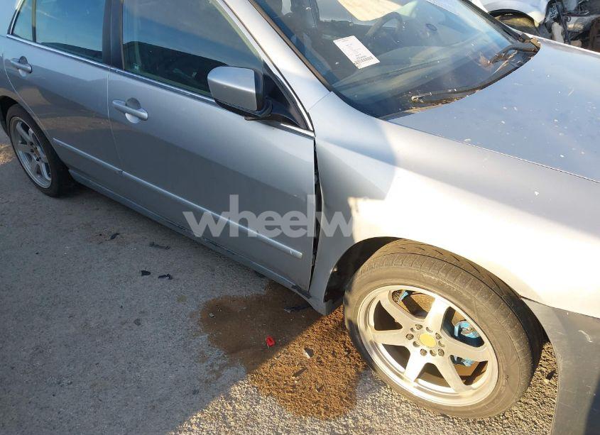 Photo 13 of 2006 Honda Accord 2.4 LX (VIN 3HGCM56456G710039)