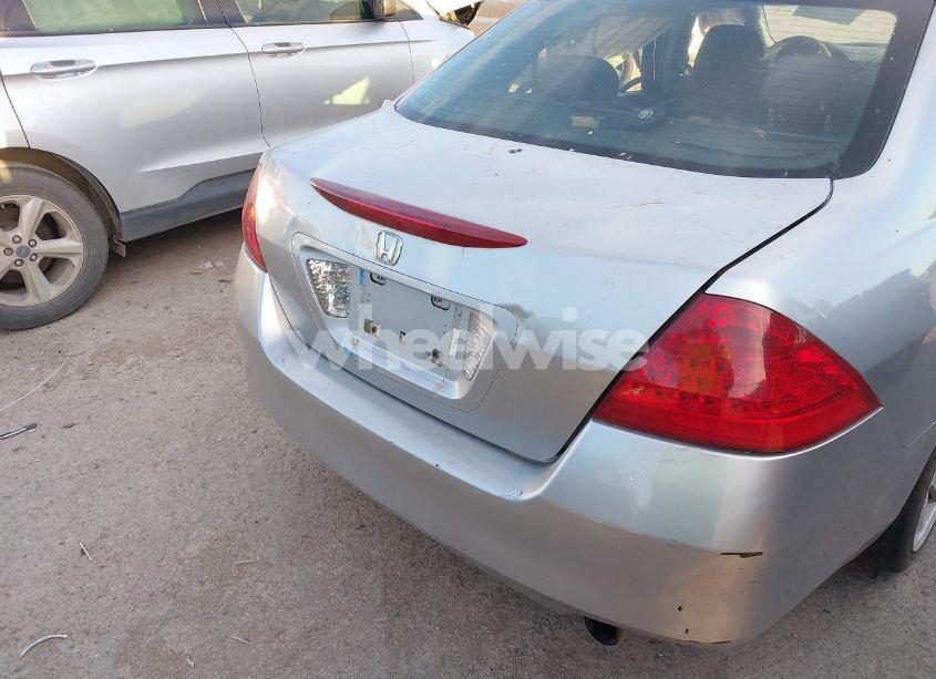 Photo 14 of 2006 Honda Accord 2.4 LX (VIN 3HGCM56456G710039)