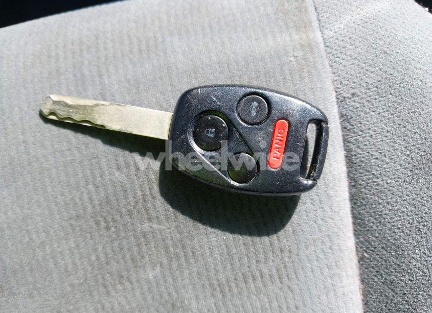 Photo 11 of 2006 Honda Accord 2.4 LX (VIN 3HGCM56466G706825)