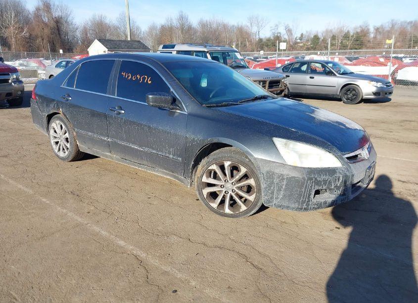 2006 Honda Accord LX (VIN 3HGCM56466G707120) main photo