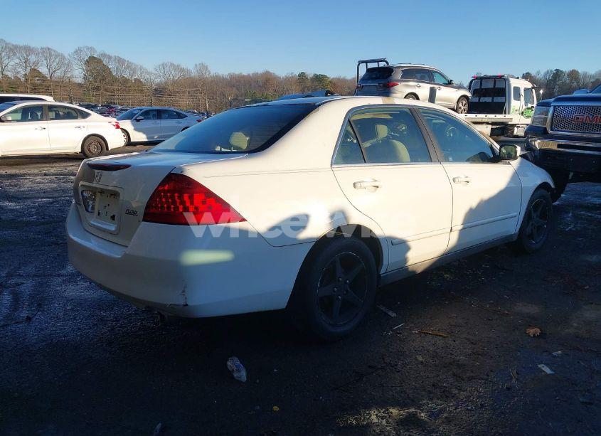 Photo 4 of 2006 Honda Accord LX (VIN 3HGCM56476G706462)