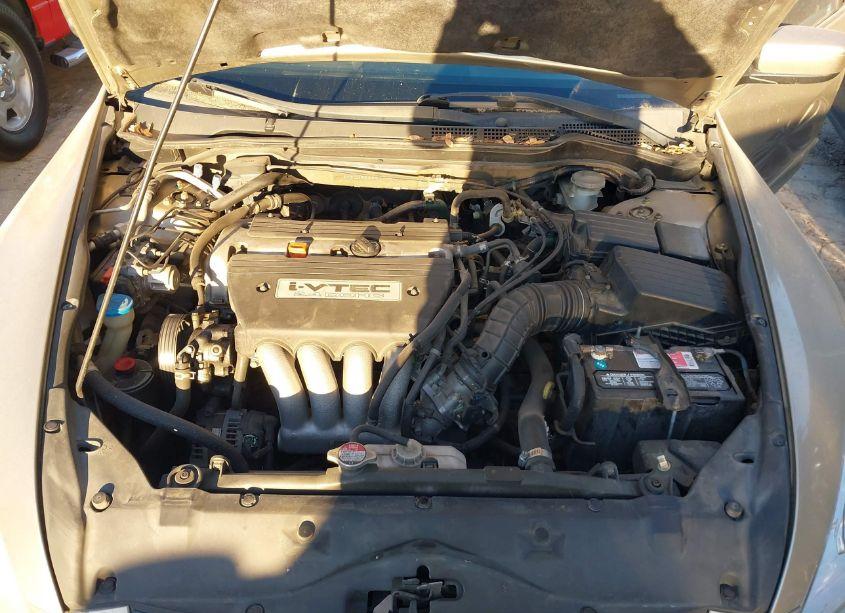 Photo 10 of 2005 Honda Accord 2.4 LX (VIN 3HGCM56485G706808)