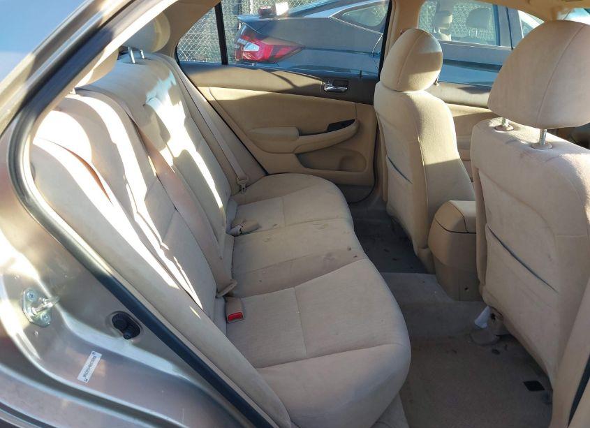 Photo 8 of 2005 Honda Accord 2.4 LX (VIN 3HGCM56485G706808)