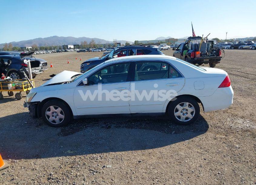 Photo 15 of 2006 Honda Accord 2.4 LX (VIN 3HGCM56486G703294)