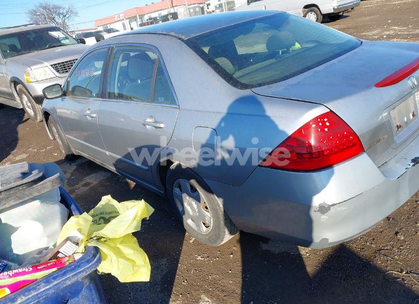 Photo 3 of 2006 Honda Accord 2.4 LX (VIN 3HGCM56486G710942)