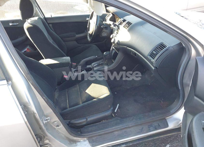 Photo 5 of 2006 Honda Accord 2.4 LX (VIN 3HGCM56486G710942)