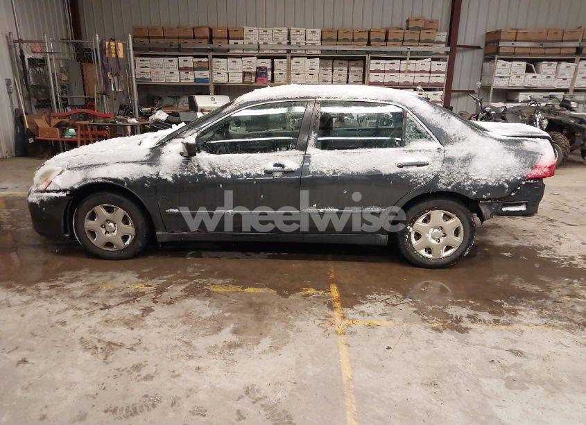 Photo 15 of 2007 Honda Accord 2.4 LX (VIN 3HGCM56487G709906)