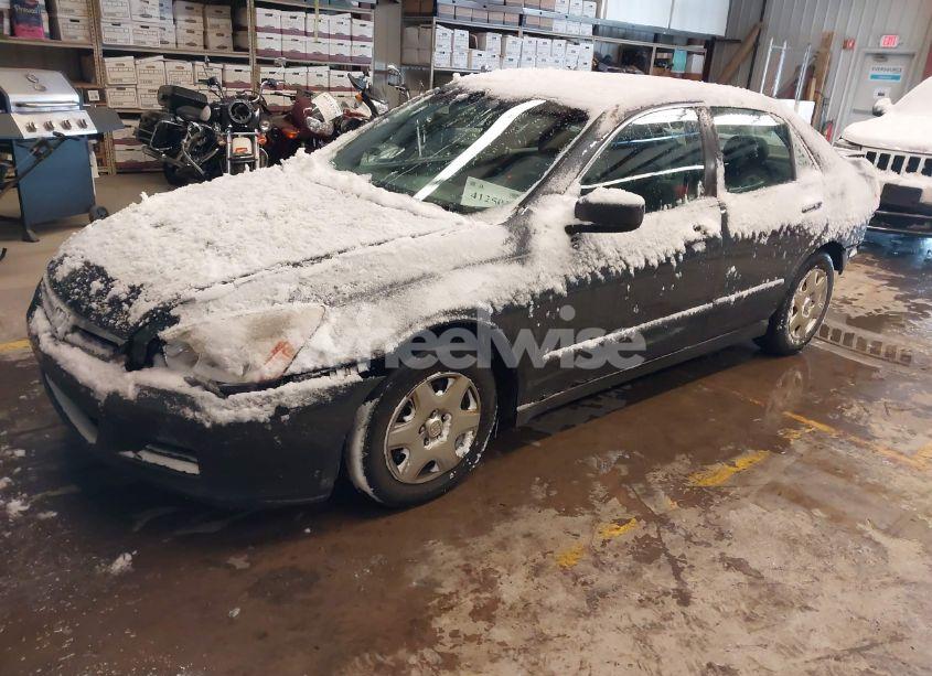 Photo 2 of 2007 Honda Accord 2.4 LX (VIN 3HGCM56487G709906)