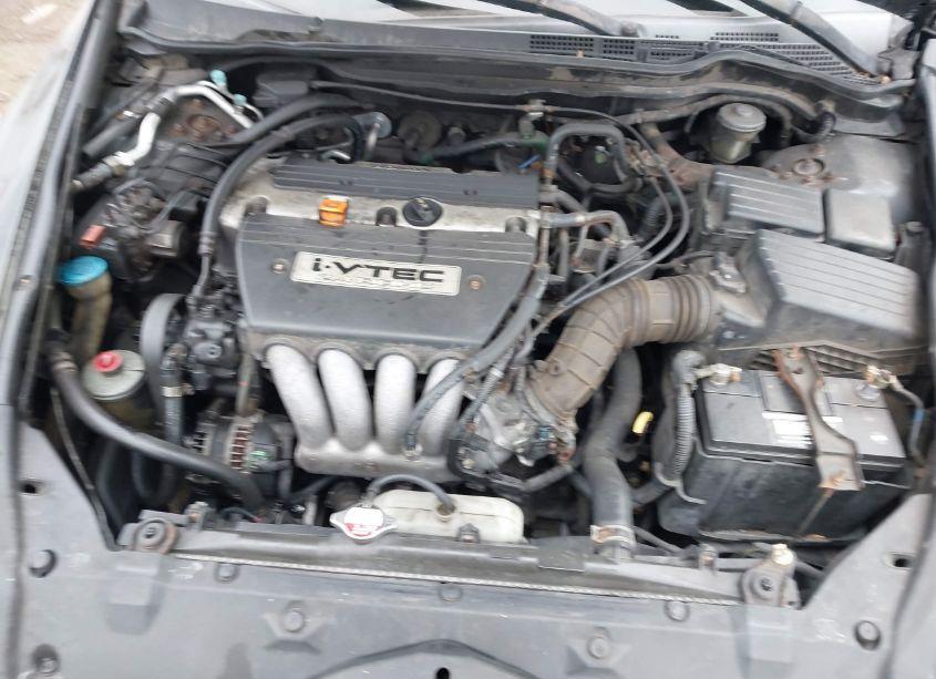 Photo 10 of 2005 Honda Accord 2.4 LX (VIN 3HGCM56495G705084)