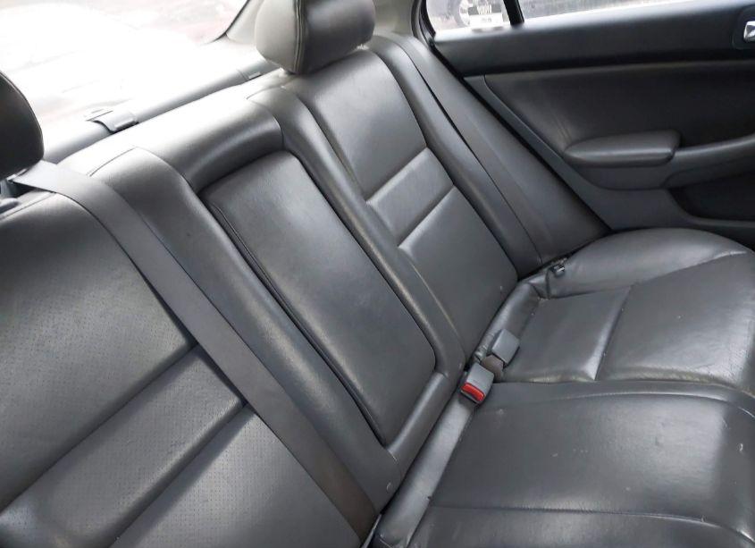 Photo 8 of 2005 Honda Accord 2.4 LX (VIN 3HGCM56495G705084)