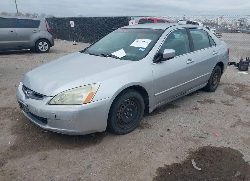 Photo 2 of 2005 Honda Accord 2.4 LX (VIN 3HGCM56495G709443)