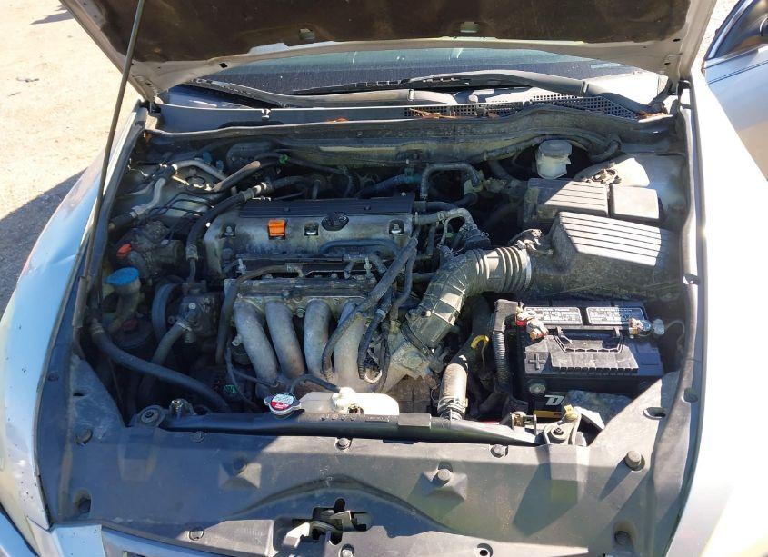 Photo 10 of 2006 Honda Accord 2.4 LX (VIN 3HGCM56496G702672)