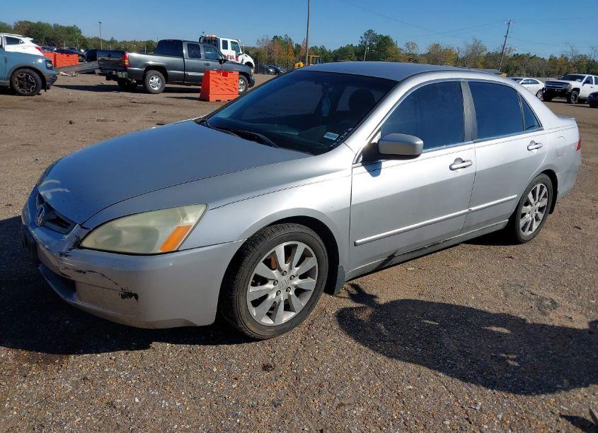Photo 2 of 2006 Honda Accord 2.4 LX (VIN 3HGCM56496G702672)