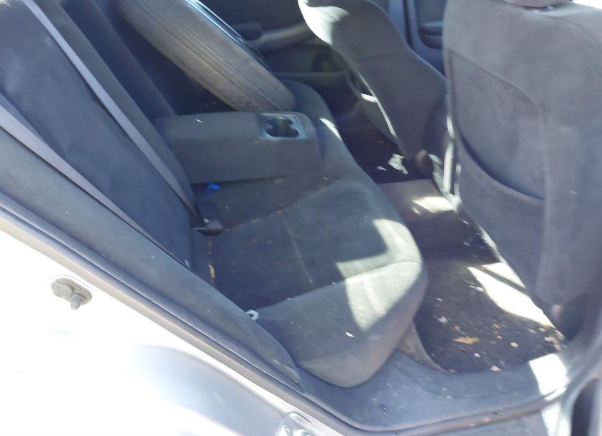 Photo 8 of 2006 Honda Accord 2.4 LX (VIN 3HGCM56496G702672)